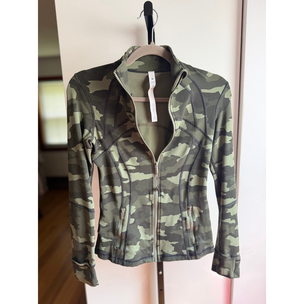 Lululemon Define Jacket *Luon – Size 4 – Heritage 365 Camo Medium Olive Multi - Picture 6 of 7